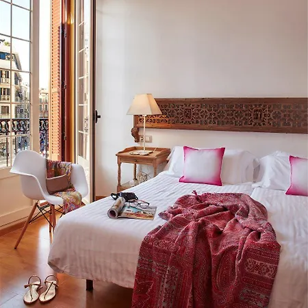 Lodgingmalaga Plaza De La Constitucion Apartment Malaga