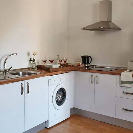 Lodgingmalaga Plaza De La Constitucion Apartment *