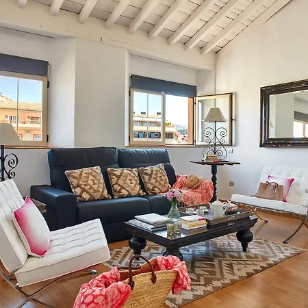 Lodgingmalaga Plaza De La Constitucion Apartment *